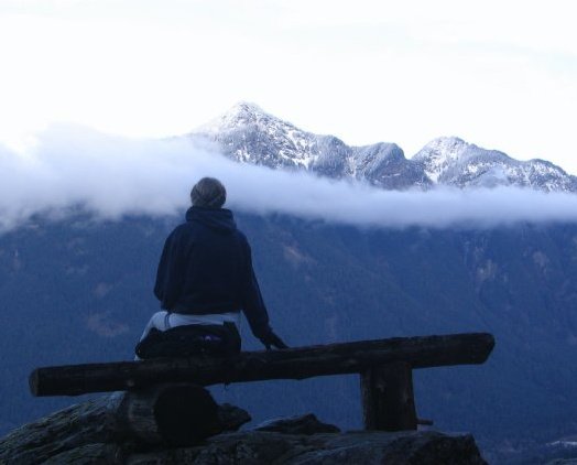 17444_289178427813_2462701_n-1